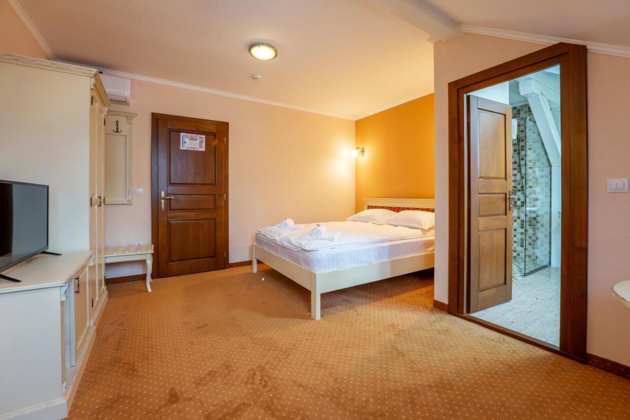Hotel Princessophie ซิวิโชอารา ภายนอก รูปภาพ