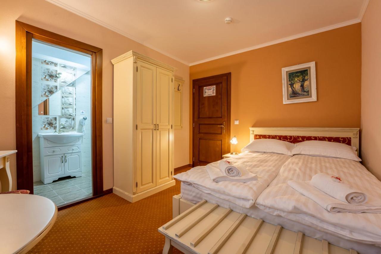 Hotel Princessophie ซิวิโชอารา ภายนอก รูปภาพ
