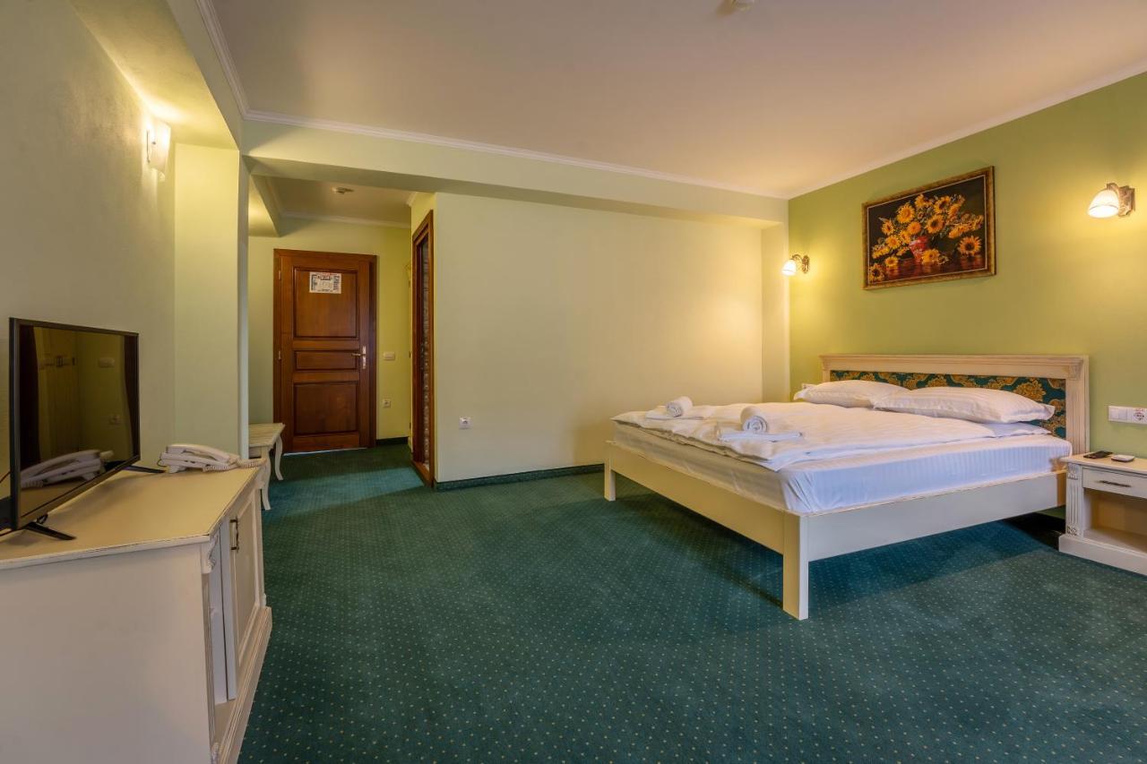 Hotel Princessophie ซิวิโชอารา ภายนอก รูปภาพ