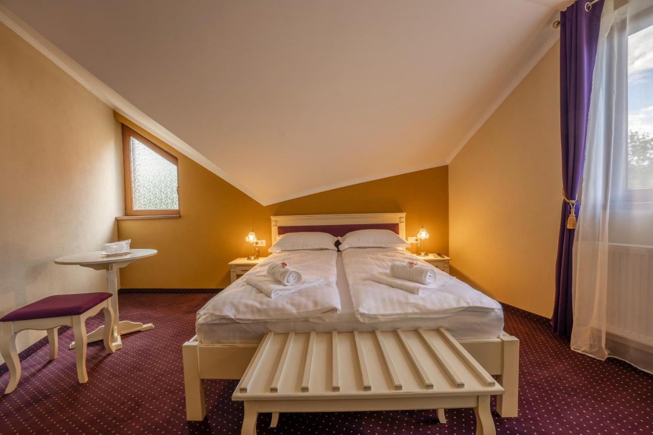 Hotel Princessophie ซิวิโชอารา ภายนอก รูปภาพ